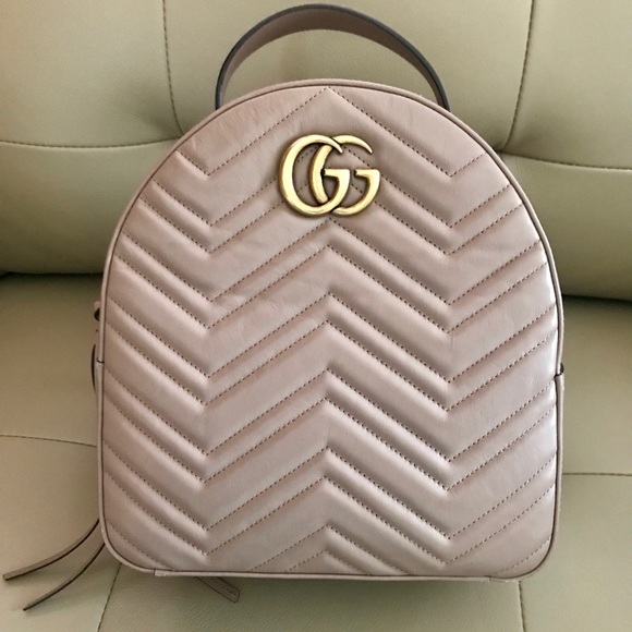 Gucci Handbags - 🎀Host Pick🎀 Gucci Marmont backpack